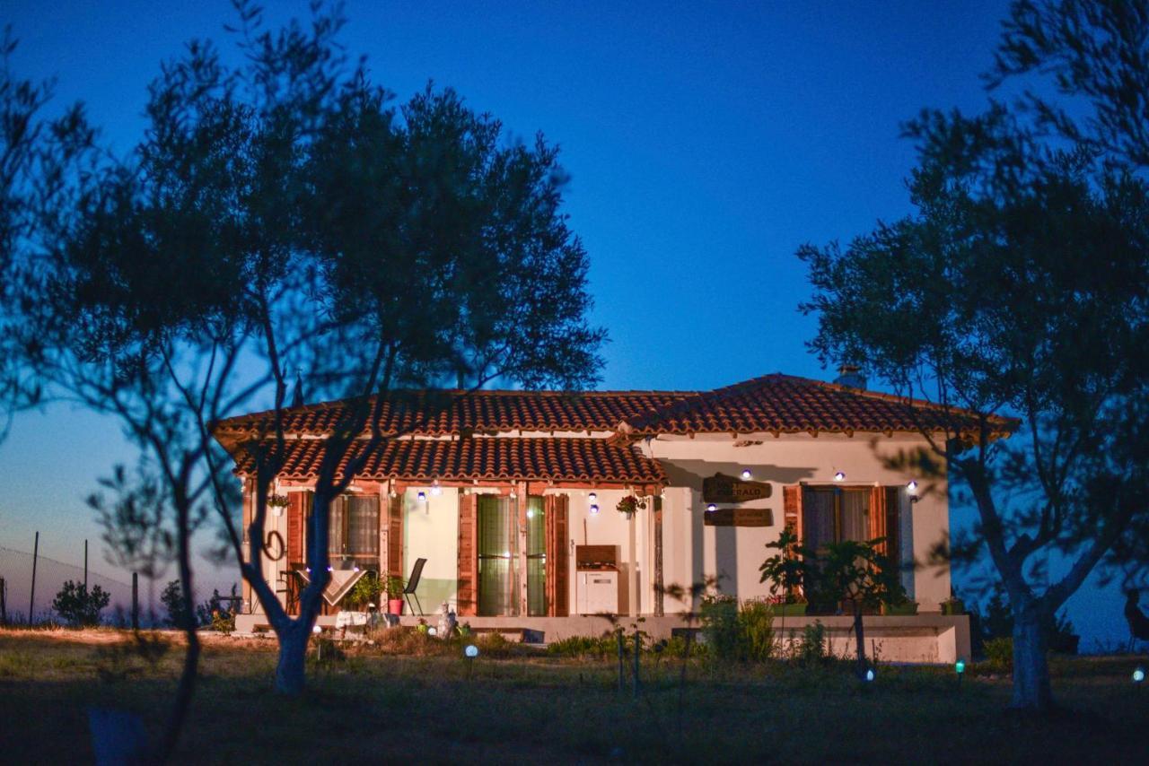 Vast Emerald, The Only House In Kavourotrypes Sarti Exterior foto